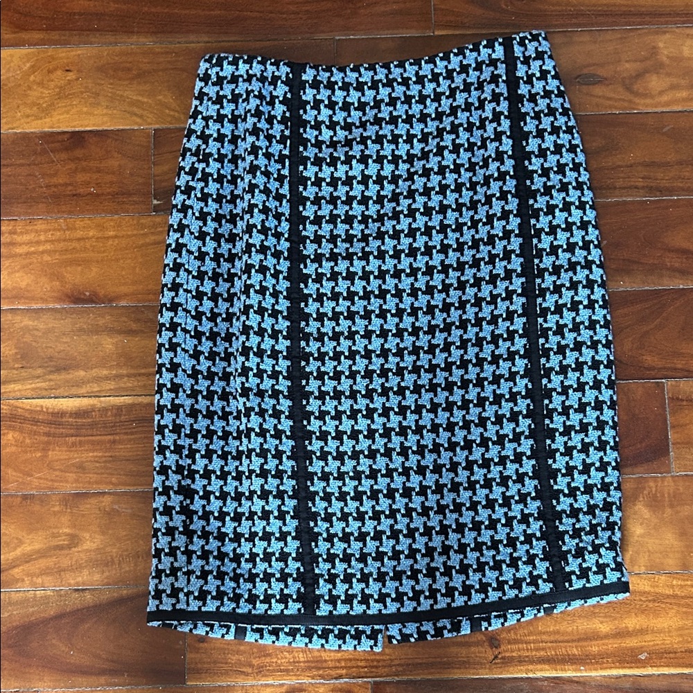 Carlisle Black and Blue Houndstooth Pencil Skirt